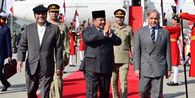 Prabowo Berkunjung ke Pakistan, Disambut Presiden dan PM