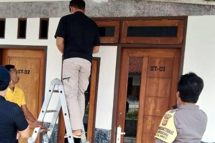 Polisi sedang menyidik penemuan jasad wanita dalam hotel di wilayah Cilimus, Kuningan, Jawa Barat.