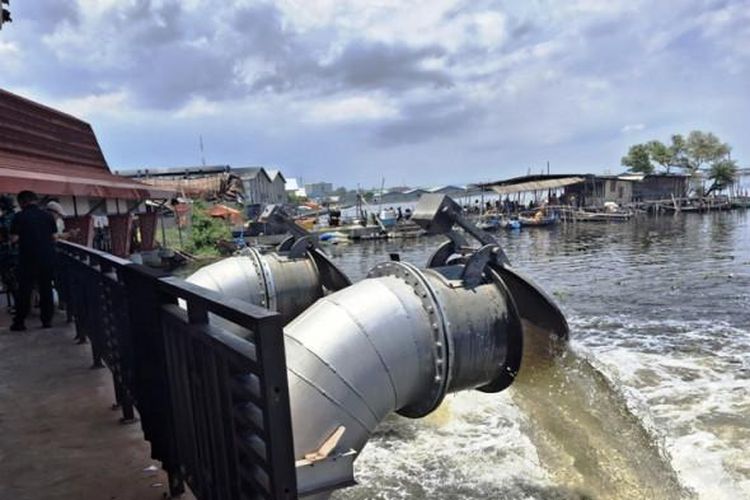 Ilustrasi Rumah Pompa Kali Sringin Semarang beroperasi untuk mengatasi banjir, Senin (3/11/2025). 