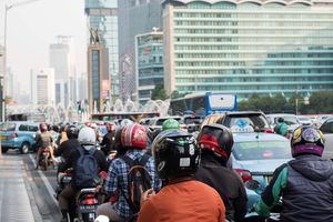 'Makan Sehari Bisa Rp 150.000, Gaji Tetap Segitu-gitu Saja'