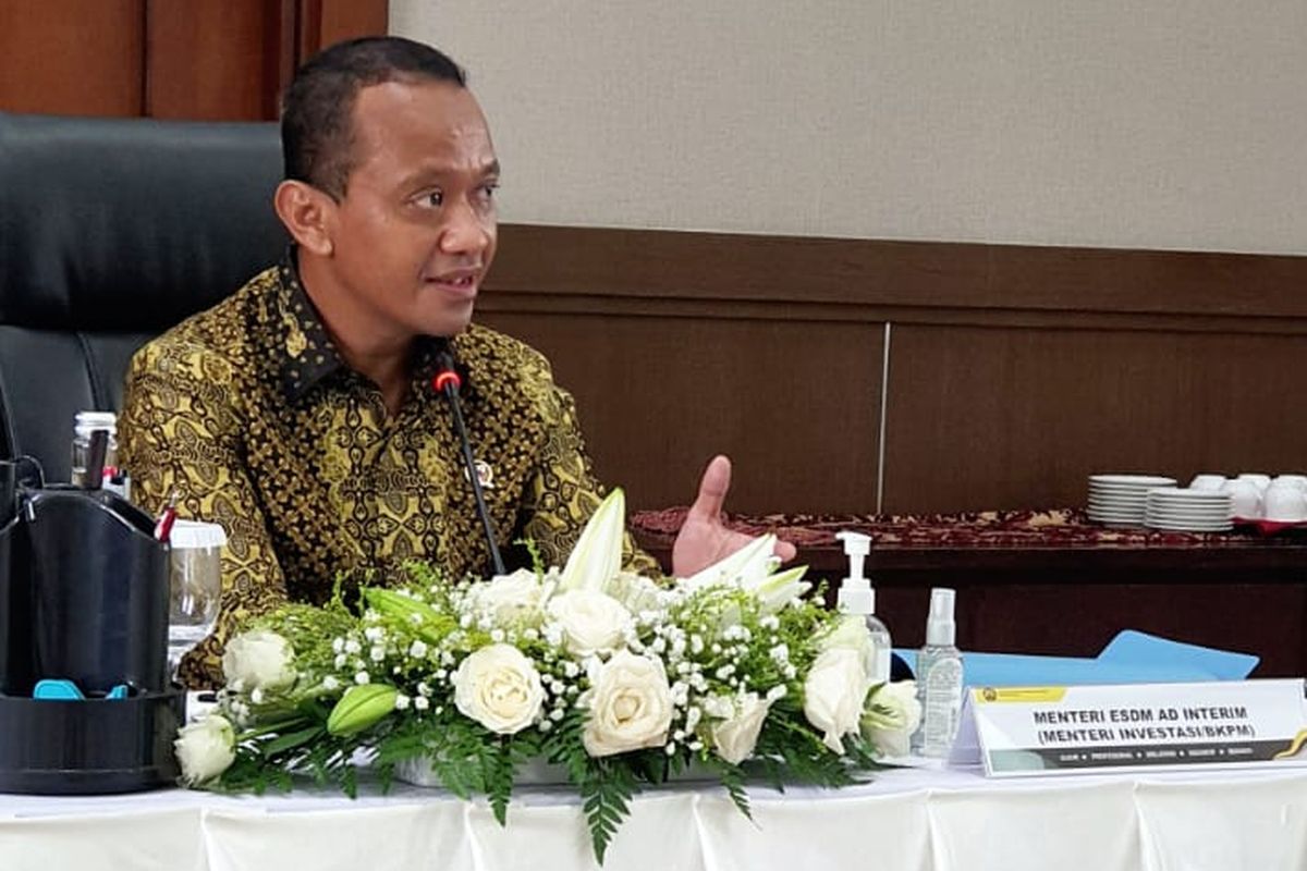 Menteri ESDM ad interim Bahlil Lahadalia  rapat perdana dengan seluruh Eselon I di lingkungan Kementerian Energi dan Sumber Daya Mineral, Jumat (4/2/2022) 