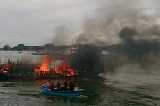 Pemindahan Bangkai KM Sidrayani yang Terbakar Butuh Waktu 1 Jam