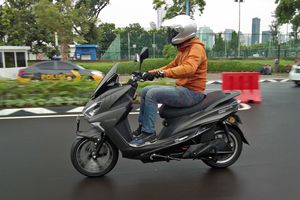 Dilema Jual Motor Listrik Bekas, Harga Anjlok atau Pilih Upgrade