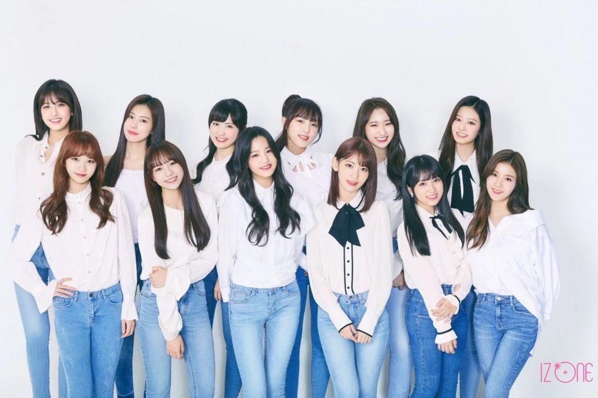 Girlband Korea Selatan, IZ*ONE.