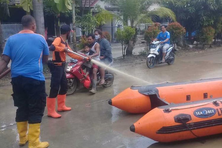 Banjir yang sempat menggenangi 3 Perumahan di Kawasan Bojongkulur, Kecamatan Gunung Putri, Kabupaten Bogor, Jawa Barat sudah mulai surut.
