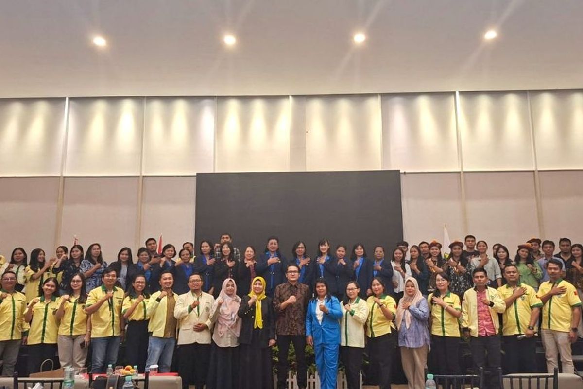 Pelaksanaan Seminar Pemberdayaan Perempuan dan Anak di Ballroom Cititel Hotel Pekanbaru, Sabtu (15/11/2025).