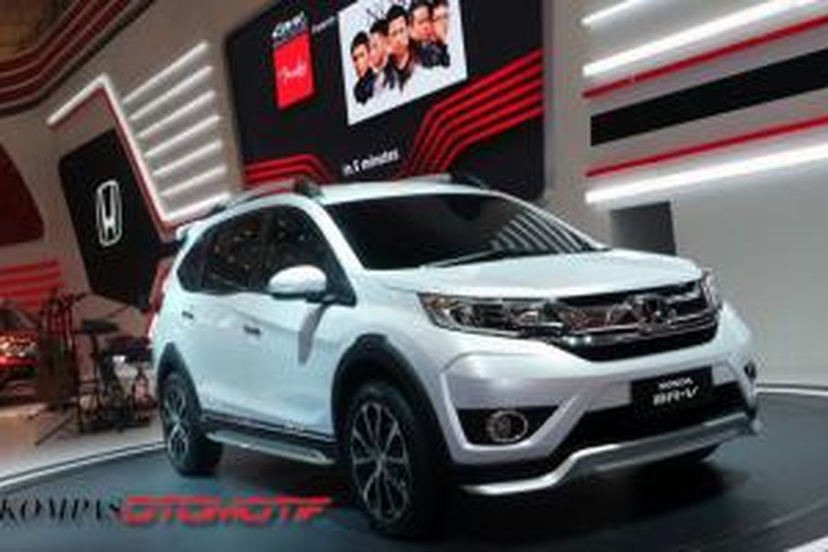 Honda BR-V debut di Gaikindo Indonesia International Auto Show 2015.