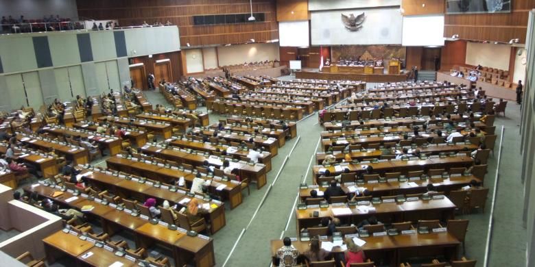 Situasi rapat paripurna, Selasa (23/6/2015).