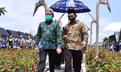 Gus Menteri: Desa Disebut Sukses bila Hadir ketika Warganya Kesulitan