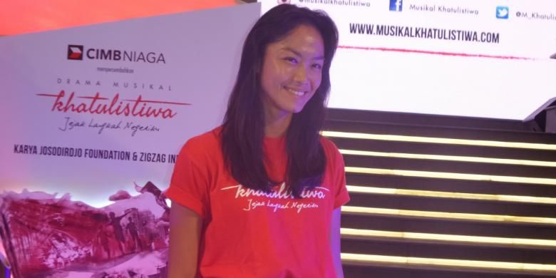 Kelly Tandiono Koleksi Kacamata Vintage Kelly Tandiono Koleksi Kacamata Vintage