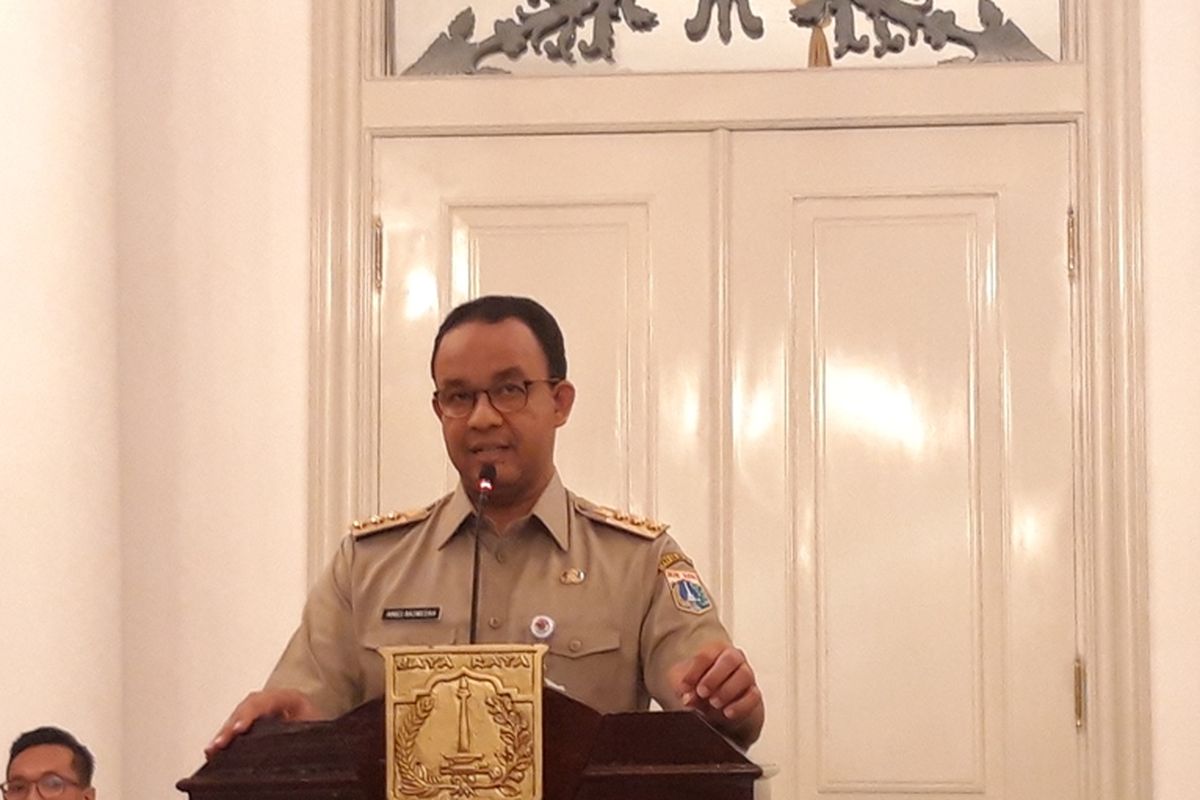 Gubernur DKI Jakarta Anies Baswedan saat konferensi pers dua tahun kepemimpinnya di Balairung, Balai Kota, Jakarta Pusat, Selasa (15/10/2019)