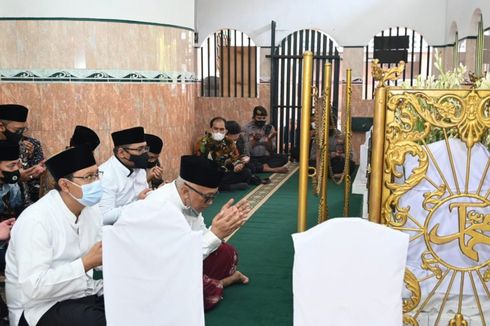 Mengenal Makam Kyai Hamid Pasuruan, Tokoh Ulama asal Rembang