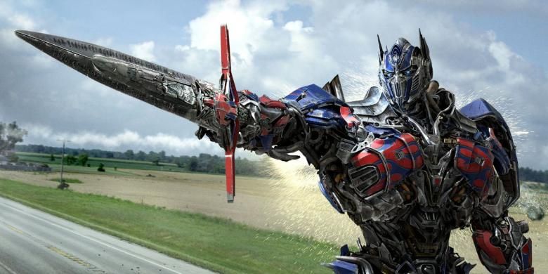 Optimus Prime beraksi dalam Transformers: Age of Extinction (2014).