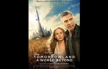 Britt Robertson dan George Clooney dalam film fiksi ilmiah Tomorrowland (2015).