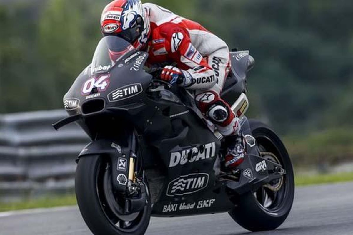 Winglet pada Ducati Desmosedici GP16 Andrea Dovizioso saat test perdana MotoGP 2016 di Sirkuit Sepang, Malaysia.