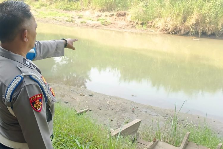 Pria 60 Tahun Ditemukan Tewas di Sungai Purwakarta, Tali Jala Masih Terikat di Tangan