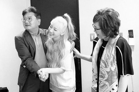 Ucapkan Terima Kasih, Taeyeon SNSD Bagikan Kenangan dengan Sang Ayah