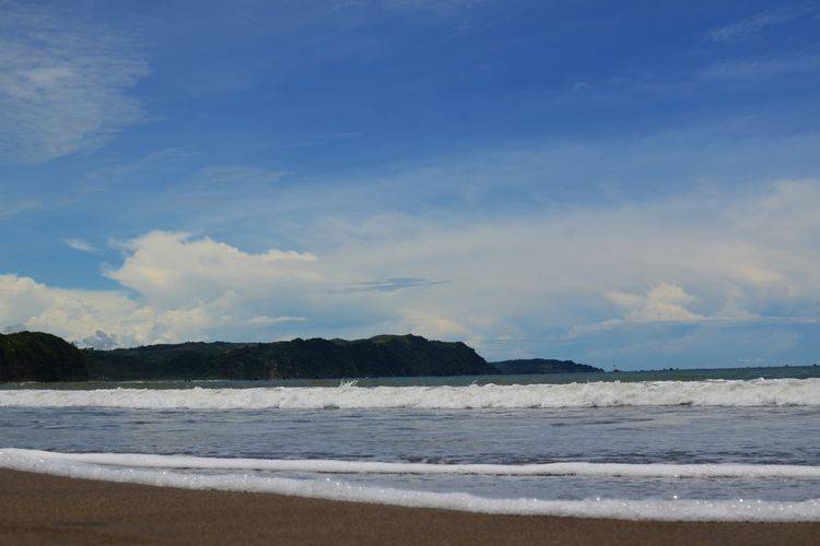 Pantai Sine di Tulungagung, Jawa Timur.