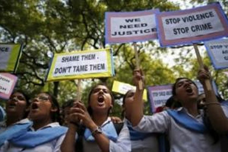 Rakyat India menuntut hukuman berat untuk pelaku perkosaan