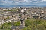 Kota Edinburgh Kenakan Pajak Turis untuk Bangun Infrastruktur