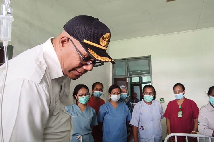 Ibu Hamil Diduga Ditelantarkan di RSUD Maumere, Ini Penjelasan Wabup Sikka