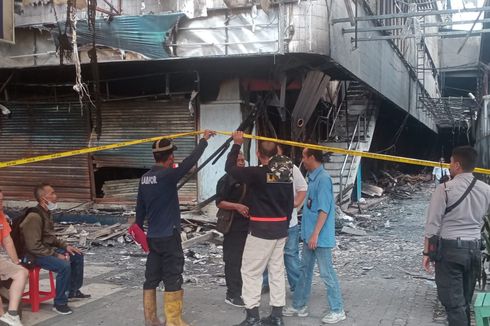 Lokasi Kebakaran Mal Malang Plaza Masih Panas, Tim Labfor Polda Jatim Kesulitan Olah TKP