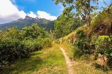 6 Tips Trekking di Jalan Tembus Selogiri Manyaran, Wonogiri yang Belum Jadi