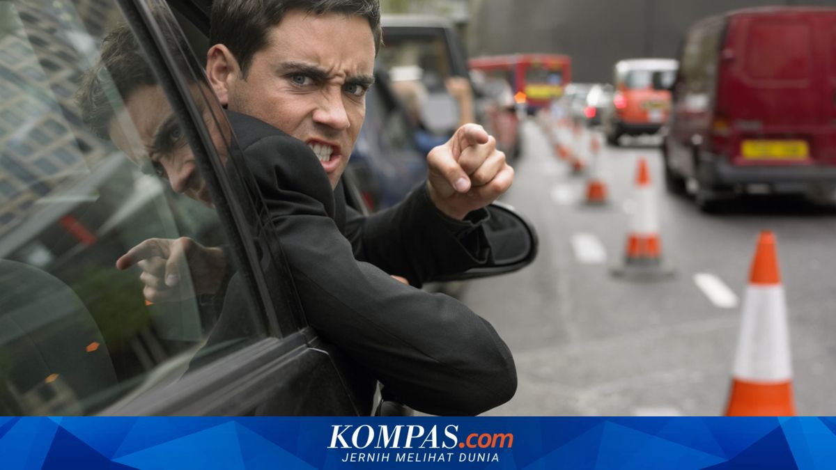 LCGC dan Pengemudi Emosian, Apakah Terkorelasi?