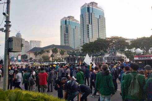4 Tuntutan Demo BEM SI Hari Ini di DPR RI