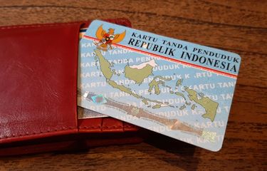 WNA Singapura Ber-KTP Indonesia Pakai Nama Yatno Saat Mengajar ...