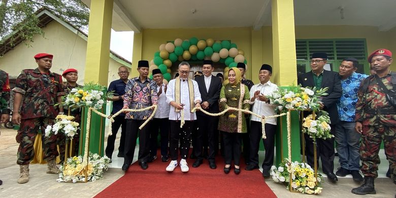 Mendag Resmikan Pabrik Kopi Yang Didirikan Siswa SMK Di Lampung ...