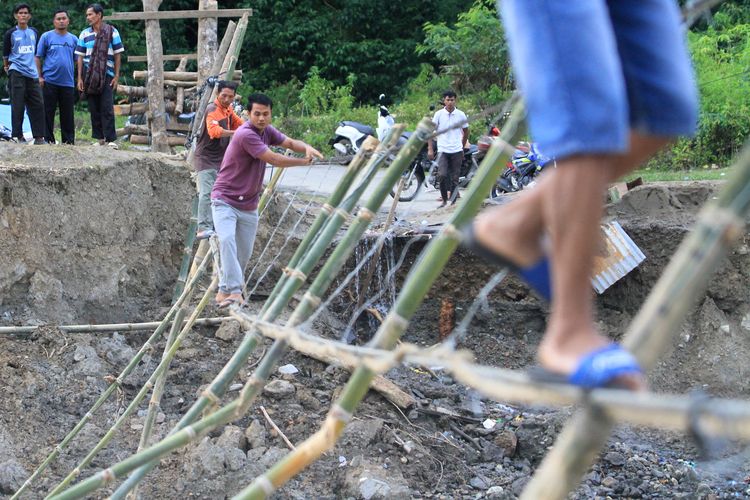 Butuh Rp 24,90 Triliun Pulihkan Jalan dan Jembatan Sumatera 