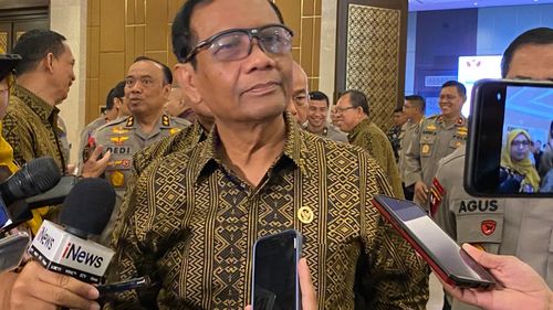 Menakar Elektabilitas Mahfud MD yang "Timbul Tenggelam"...