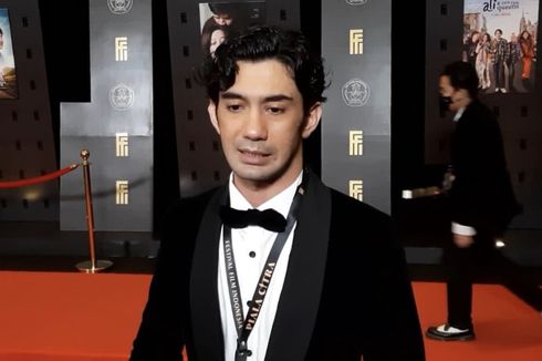 Disinggung soal Honor Main Layangan Putus, Jawaban Reza Rahadian Buat Boy William Tertawa