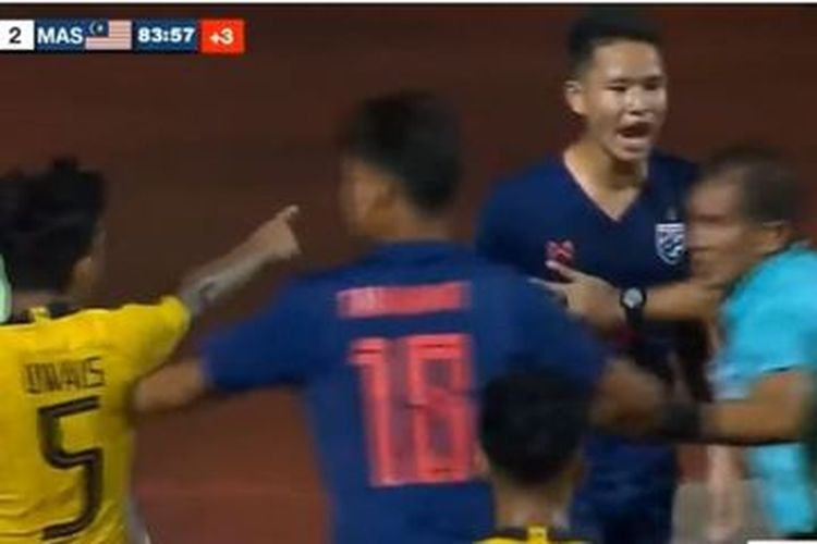Insiden baku hantam antar pemain pada laga final Piala AFF U-15 2019 antara Thailand dan Malaysia.