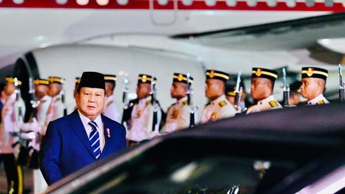 Prabowo Minta Pelantikan Kepala Daerah Diundur demi Efisiensi