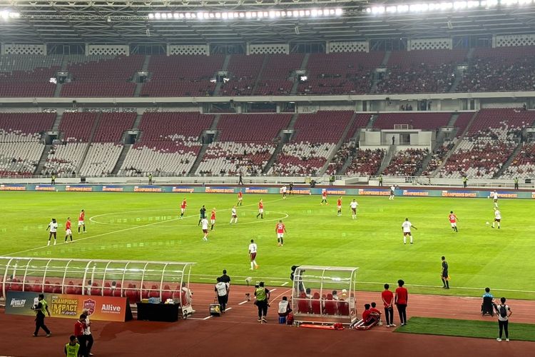 Hasil North London Legends Vs United Legends 3-2: Gol Cantik Pennant Menangkan Legenda Arsenal
