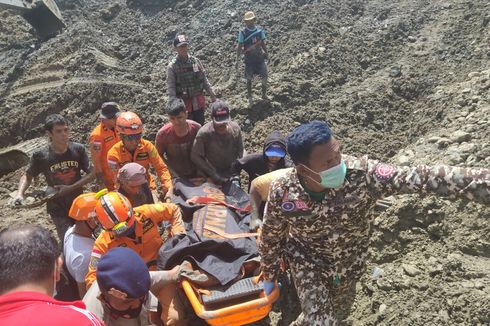 Jadi Penambang karena Pandemi, Suami Istri Ini Tewas Tertimbun Longsor di Tambang Emas Ilegal,