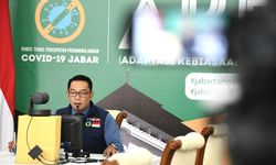 Mudahkan Masyarakat Berzakat di Tengah Pandemi, Kang Emil Minta Baznas Jabar Berinovasi