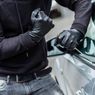 Cara Agar Tetap Aman dari Maling Selama Mobil Parkir di Luar Rumah