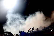 Kerusuhan di Kanjuruhan: Ketika Sepak Bola Dunia Mengheningkan Cipta untuk Indonesia...