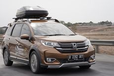 Mengendarai Mobil Pakai Roof Box untuk Mudik Wajib Ekstrahati-hati