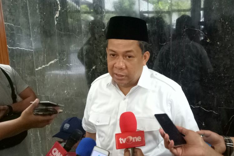 Wakil Ketua DPR Fahri Hamzah di Kompleks Parlemen, Senayan, Jakarta, Jumat (22/9/2017)