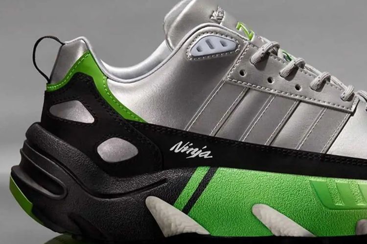 Kawasaki dan Adidas kembali berkolaborasi menghadirkan produk sepatu Adidas ZX22 Kawasaki.