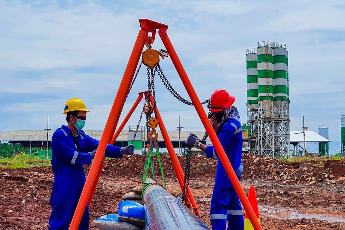 Subholding Gas Pertamina PT PGN Tbk melaksanakan seremoni first welding atau pengelasan pertama infrastruktur distribusi gas bumi KIT Batang, Rabu (16/11/2022). 