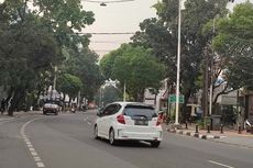 Setelah Teguran Kapolda, Tak Ada Kendaraan yang Parkir di Bahu Jalan Senopati Sore Ini