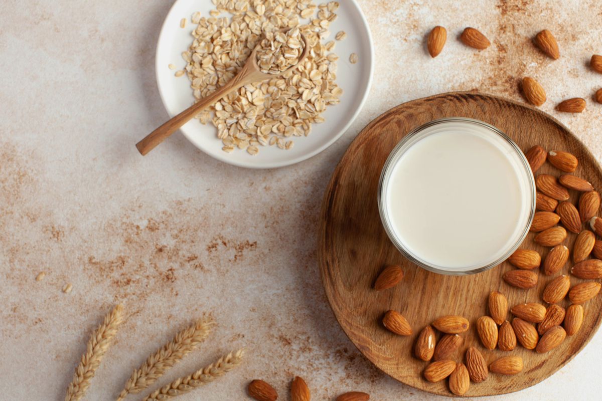 Ilustrasi susu oat dan susu almond