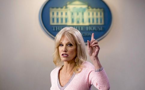 Kellyanne Conway Out by End of Month After Announcing Resignation