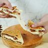 Resep Roti Tawar Panggang Kornet Mozzarella, Sandwich Super Simpel