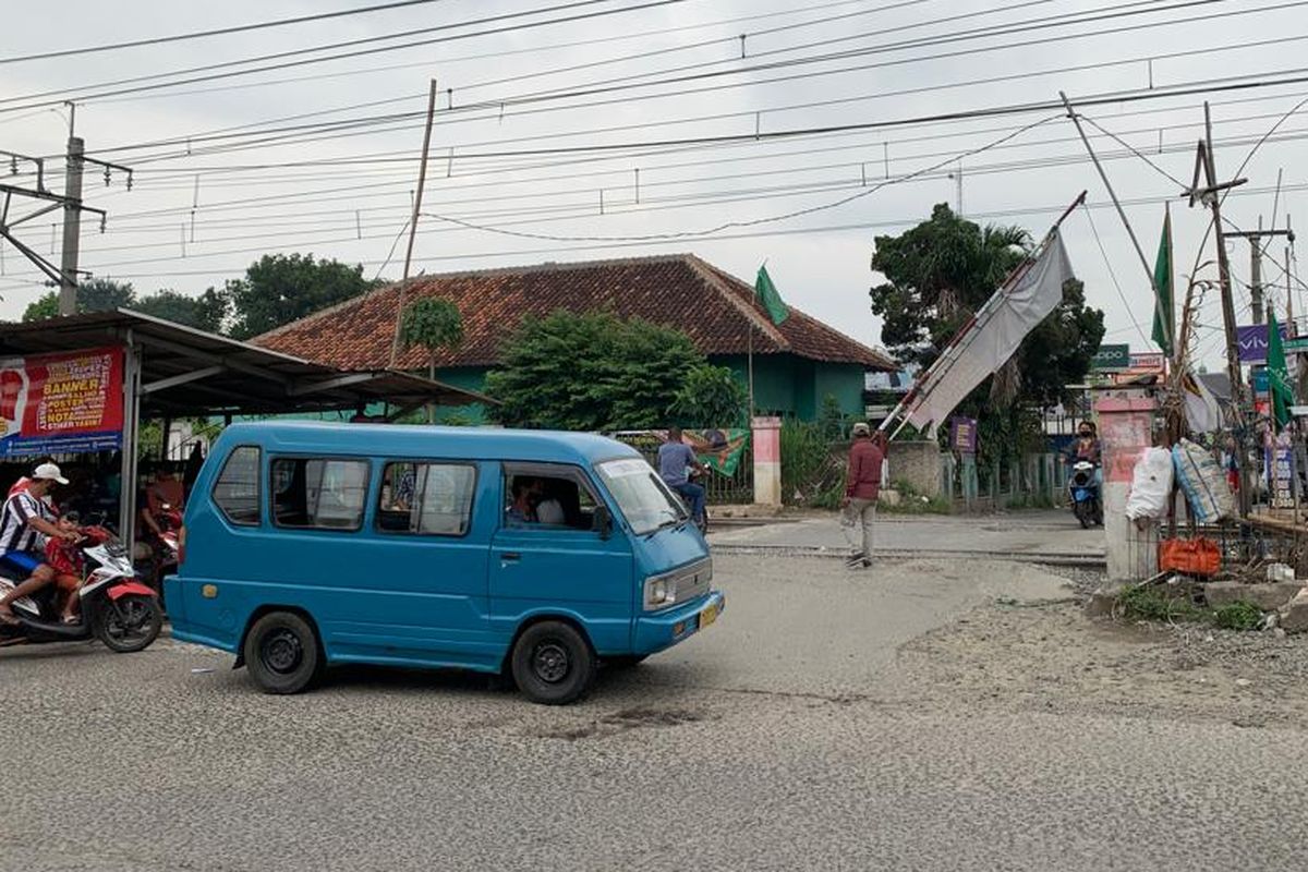 Ilustrasi angkot D.05 yang melayani rute Terminal Depok - Citayam - Bojong Gede PP 